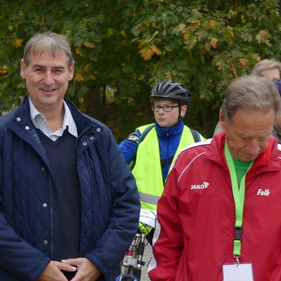 B�rgermeister Frank Balzer beim 11. Schlaubetal-Marathon am 20.10.2018