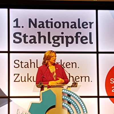 Nationaler Stahlgipfel in Saarbr�cken