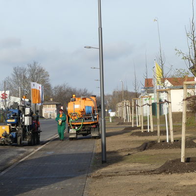 Letzte Bauma�nahmen Oderlandstra�e vor Abnahme