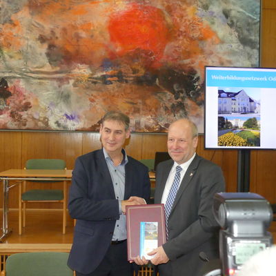 Gr�ndung Wediterbildungsnetzwerk Eisenh�ttenstadt-Guben