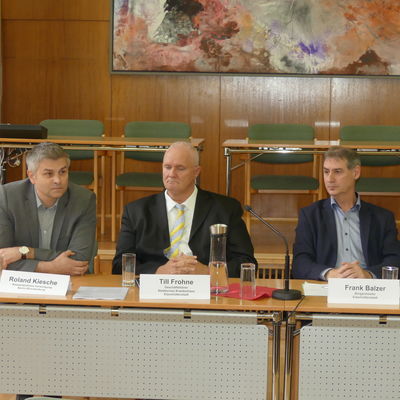  Gr�ndung des Weiterbildungsnetzwerkes Eisenh�ttenstadt-Guben f�r junge �rzte in Ausbildung