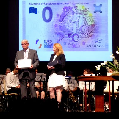 Jubil�umssouvenir mit Symbolkraft