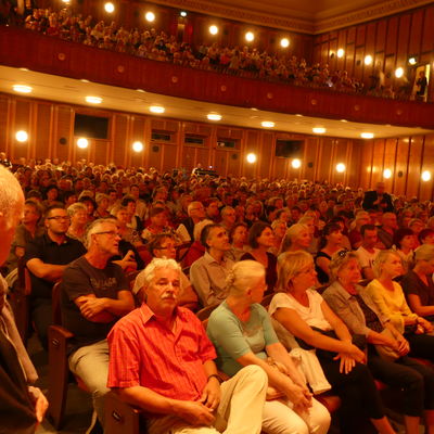 Und der Zukunft zugewandt - Premiere des Kinofilms in Eisenh�ttenstadt