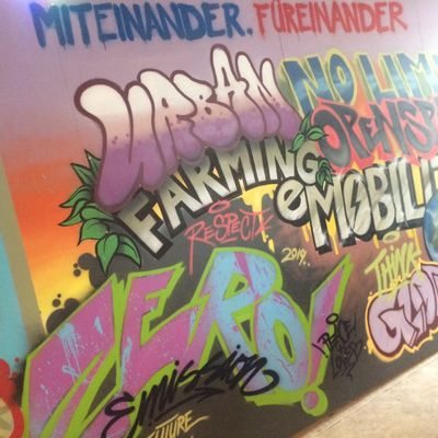 Jubs Eisenhttenstadt - bergabe Grafitti vom Stadtfest an Jugendliche