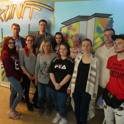 Jubs Eisenh�ttenstadt - �bergabe Grafitti vom Stadtfest an Jugendliche