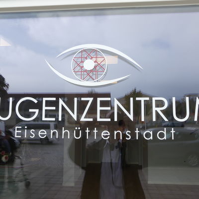 Er�ffnung des neuen Augenzentrums in Eisenh�ttenstadt