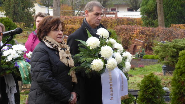 B&uuml;rgermeister Frank Balzer gemeinsam mit der Stellvertretenden Vorsitzenden der Stadtverordnetenversammlung Marina Marquardt