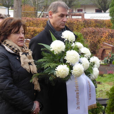 B�rgermeister Frank Balzer gemeinsam mit der Stellvertretenden Vorsitzenden der Stadtverordnetenversammlung Marina Marquardt