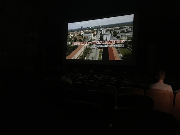 Filmvorabpremiere im Friedrich-Wolf-Theater