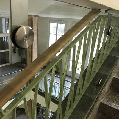 Neues Gel�nder in der Grundschule 2