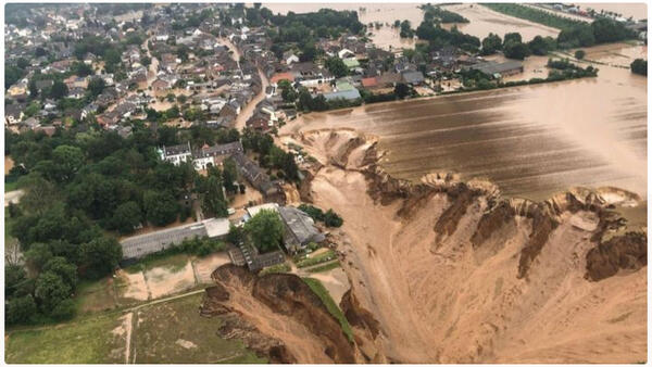 Erftstadt nach dem Unwetter. 