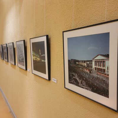 Fotos von Friedrich Peukert in der Flurgalerie des Rathauses Eisenh�ttenstadt