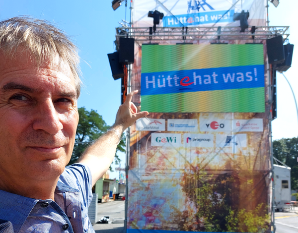 B&uuml;rgermeister Frank Balzer freut sich auf das Stadtfest 2022 "H&uuml;tte hat was!"
