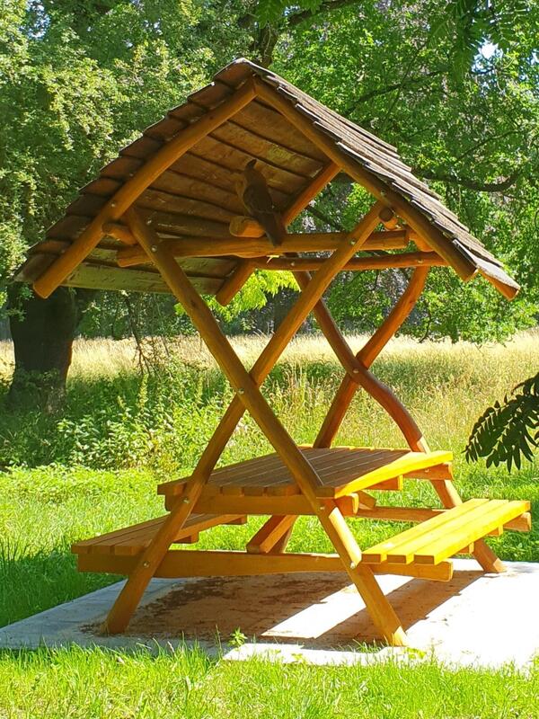 Sitzraufe im Arboretum