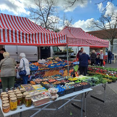 Wochenmarkt 04.04.2024 - 03