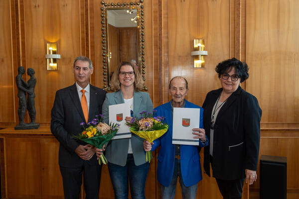 Goldenes Buch Juliane Wolf und Horst Fischer
