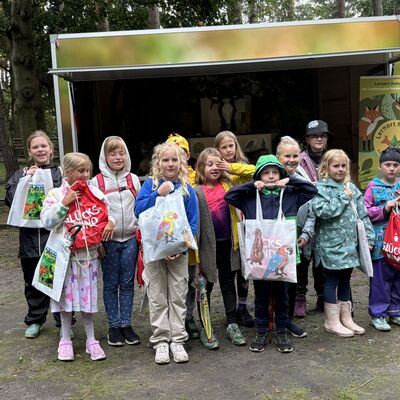 Kinderuni im Tiergehege