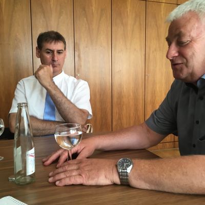 OB Demmer (SLS) und BM Balzer (EH) im Gespr&auml;ch